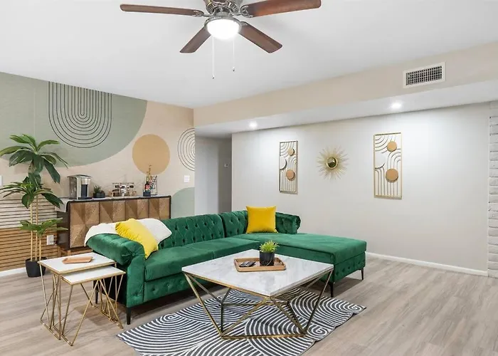 Cozy Warm Oasis-heated Pool-perfect Location-spring Trn Ferienhaus