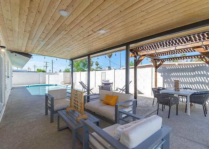 Cozy Warm Oasis-heated Pool-perfect Location-spring Trn Ferienhaus Phoenix